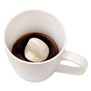 Керамическая кружка с акулой на дне Shark Attack кружка с акулой