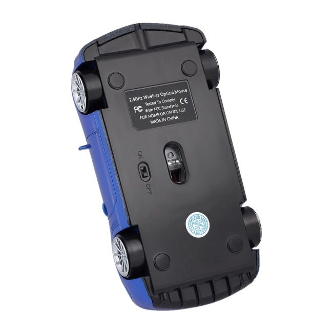 мишка у формі машинки