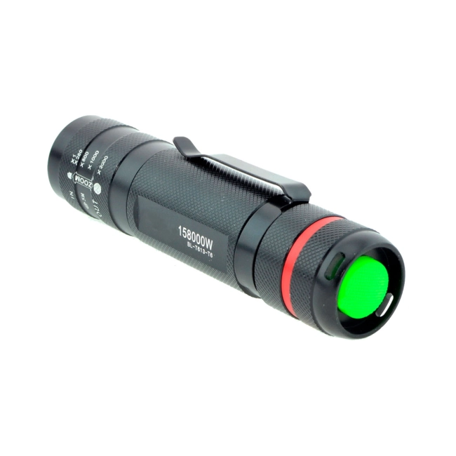 водонепроницаемый фонарь