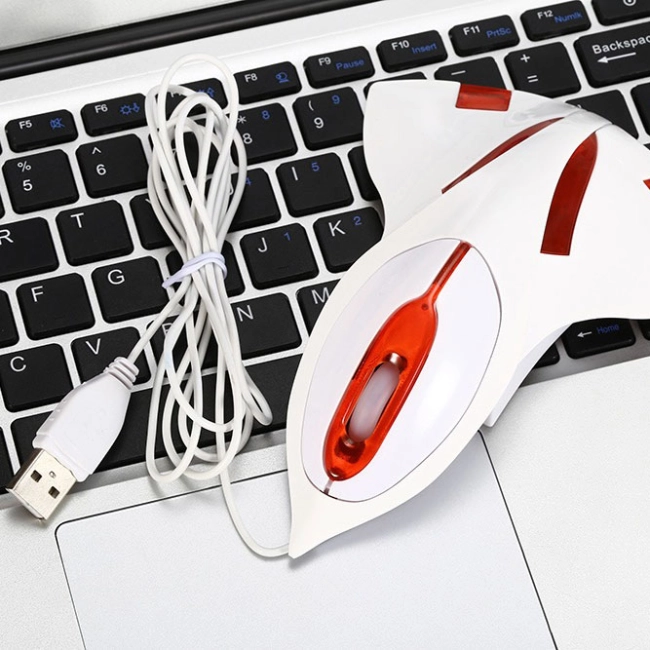 мишка провідна світиться