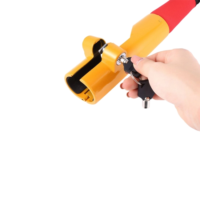 бита на кермо від угону