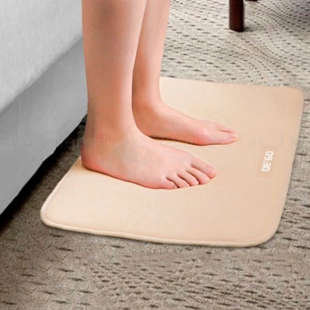 будильник ковер