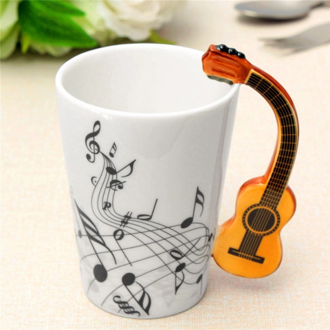 кружка с ручкой гитарой