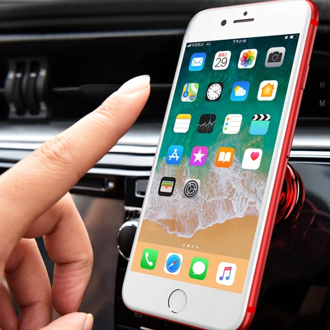 магнитный держатель телефона в авто