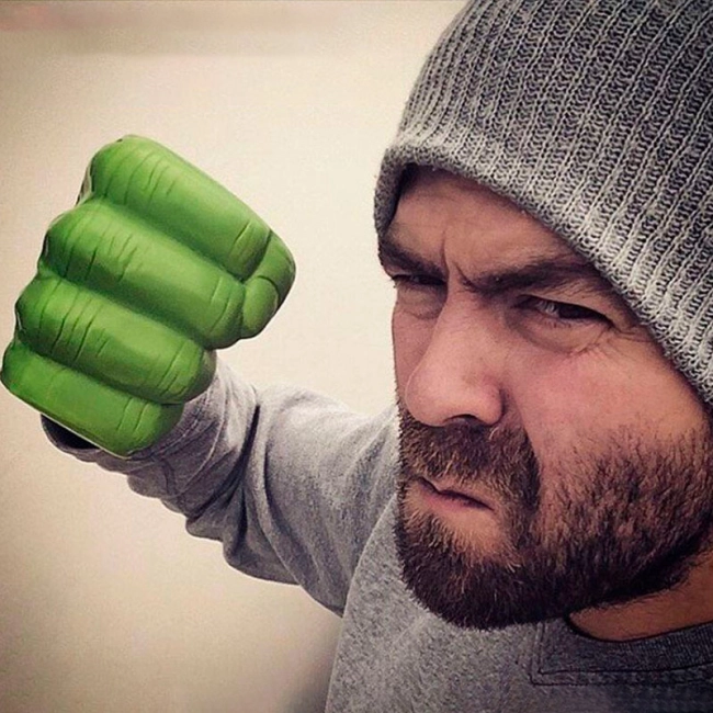 кружка рука халка