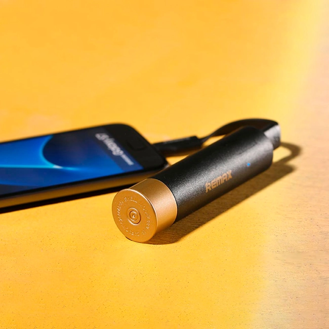 аккумулятор в виде патрона