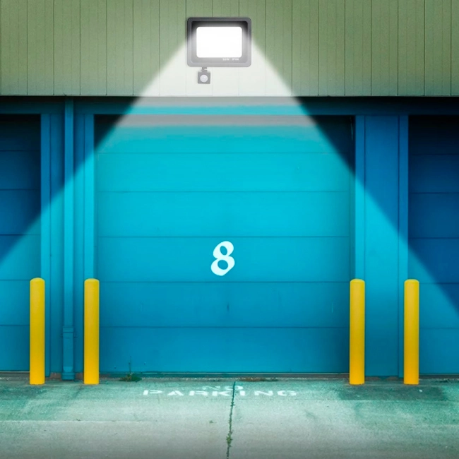 прожектор 10вт з датчиком