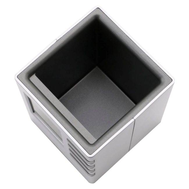 часы с подставкой для ручек