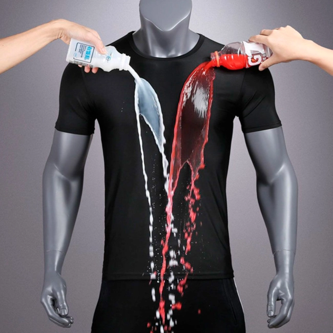 водовідштовхувальна футболка