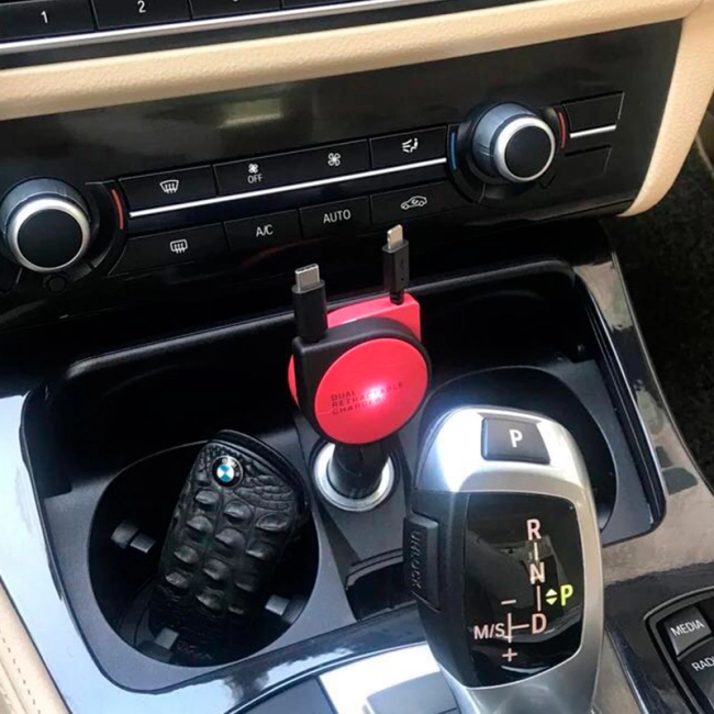 выдвижное зарядное устройство