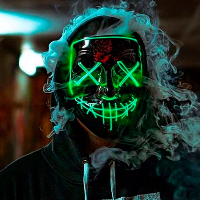 маска яка світиться