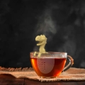 чайне ситечко на кухоль