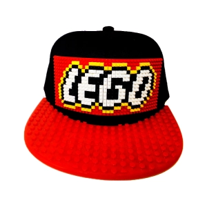 кепка с лого