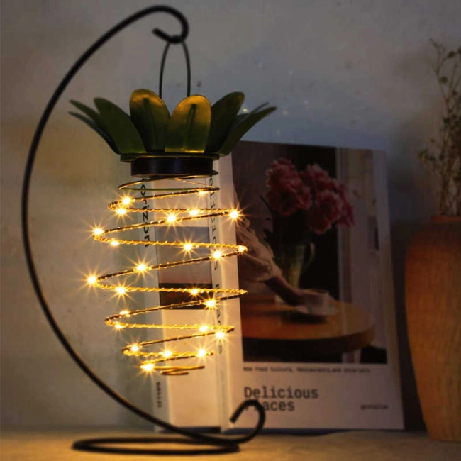 підвісний світильник на сонячній батареї