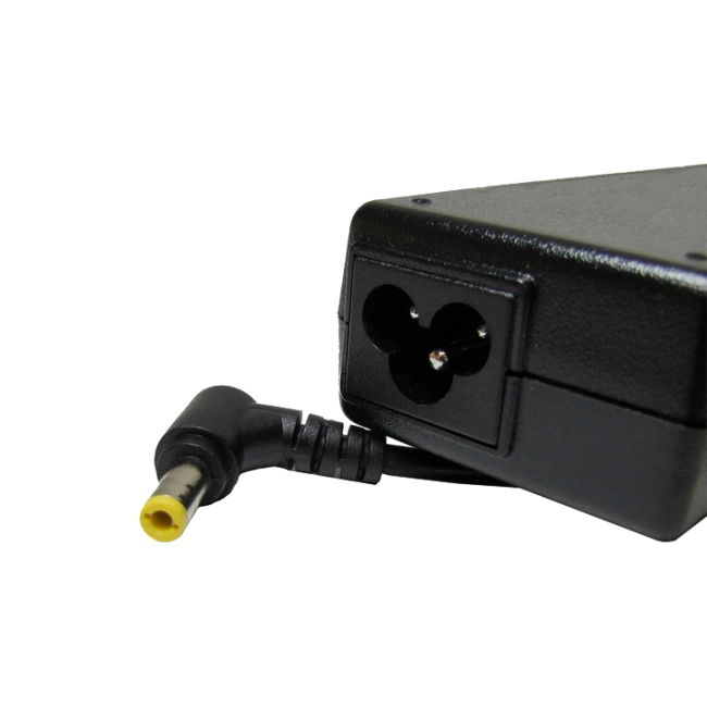 адаптер змінного струму для ноутбука