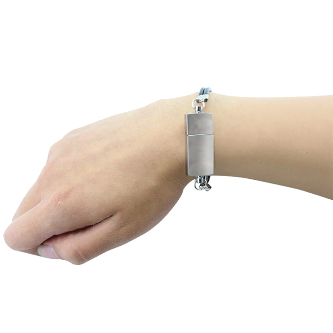 usb флешка з браслетом