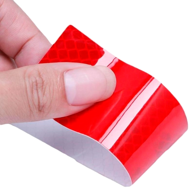 наклейка светоотражающая на автомобиль