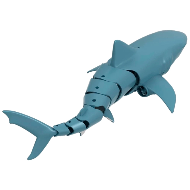 акула на пульті керування