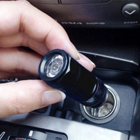 ліхтарик від прикурювача