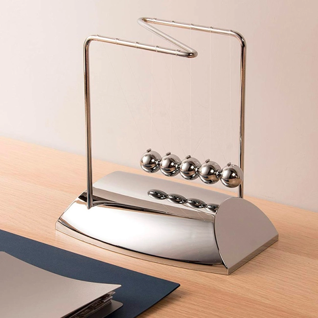 кинетические шары ньютона