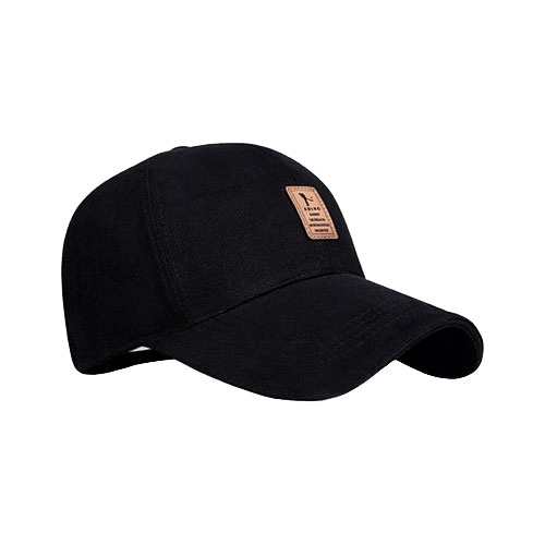 мужская бейсболка с козырьком