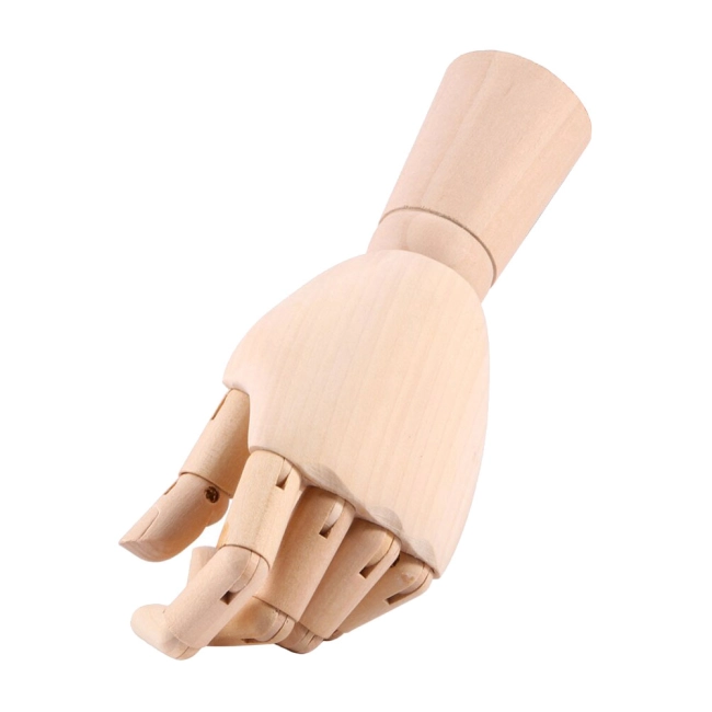 дерев'яна кисть з пальцями