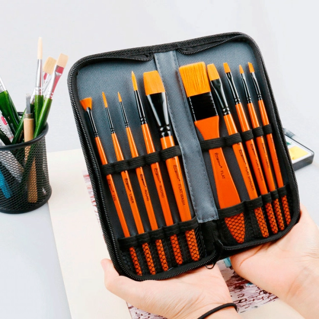 подарункові пензлі для малювання.