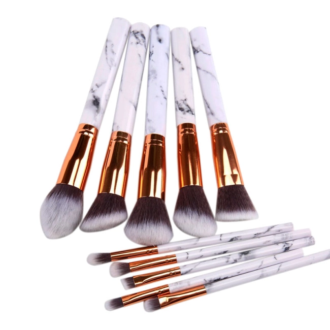 набор кистей для макияжа в чехле