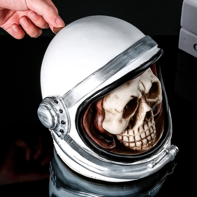 копилка в виде черепа