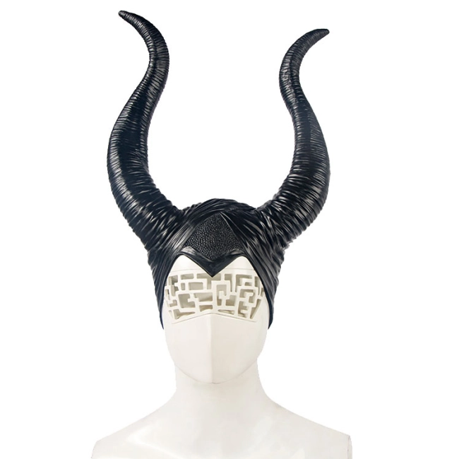 шапка с рогами малефисенты