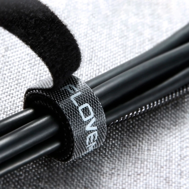 стяжка на липучке для шнуров