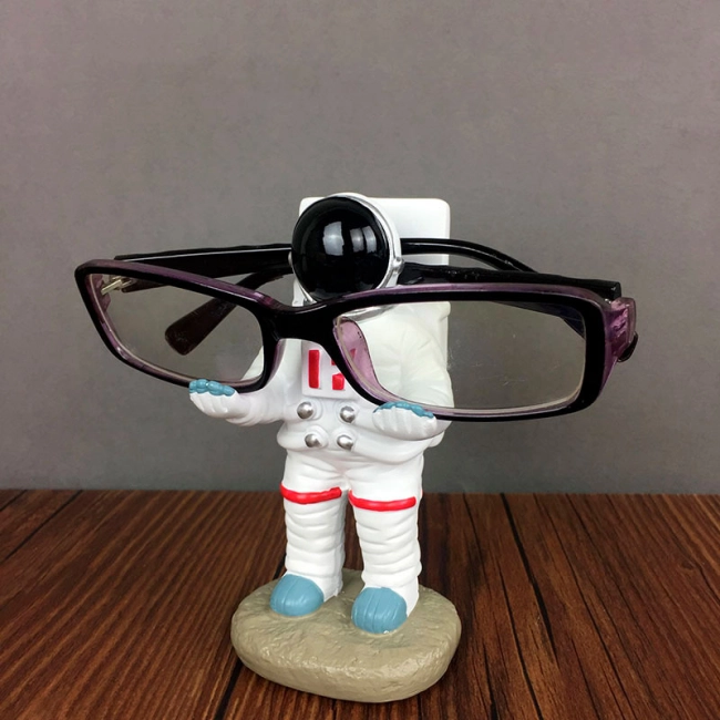 держатель космонавт