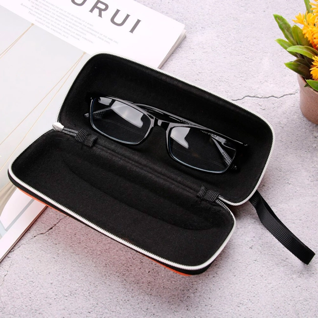 чехол для хранения очков