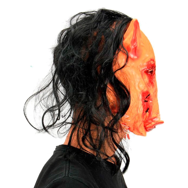 страшна маска свині