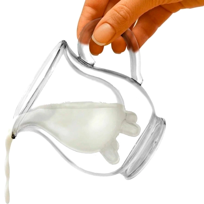 стеклянный молочник