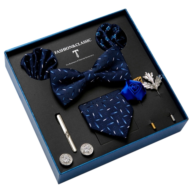 набір з краваткою та запонками