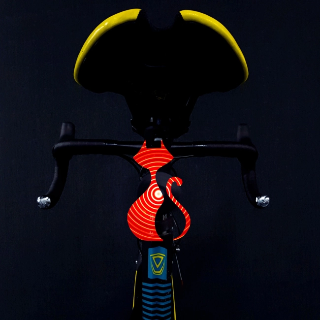 велосипедний ліхтар з дистанційним керуванням