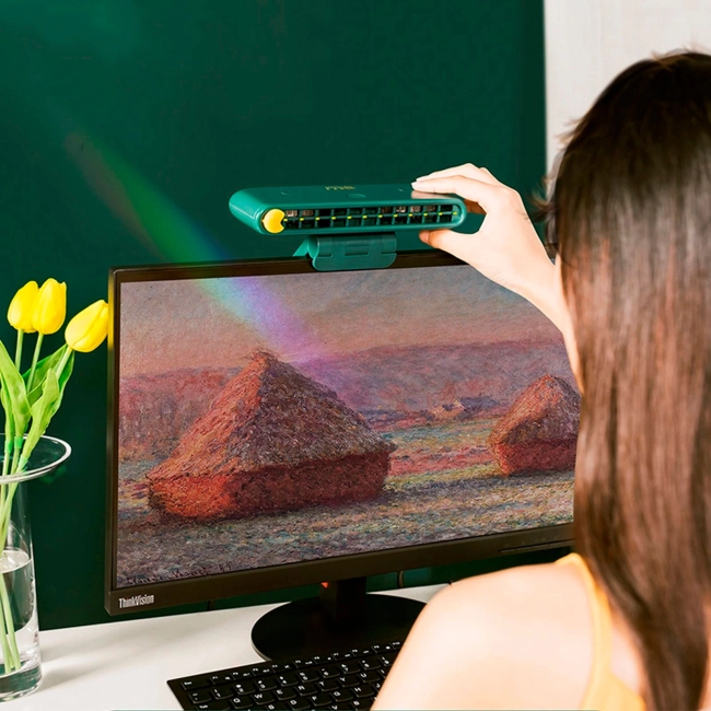 вентилятор на экран монитора