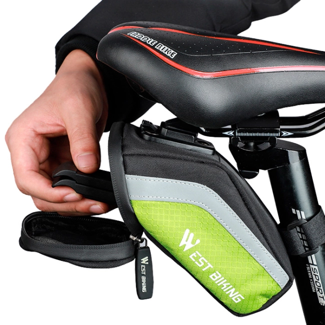 універсальний інструмент для велосипеда