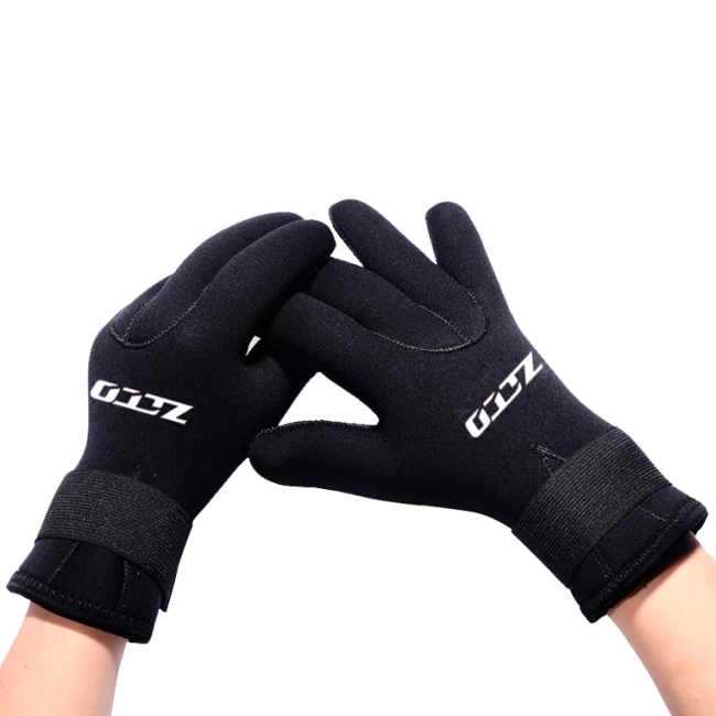 перчатки для подводного плавания