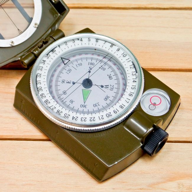 тактический компас