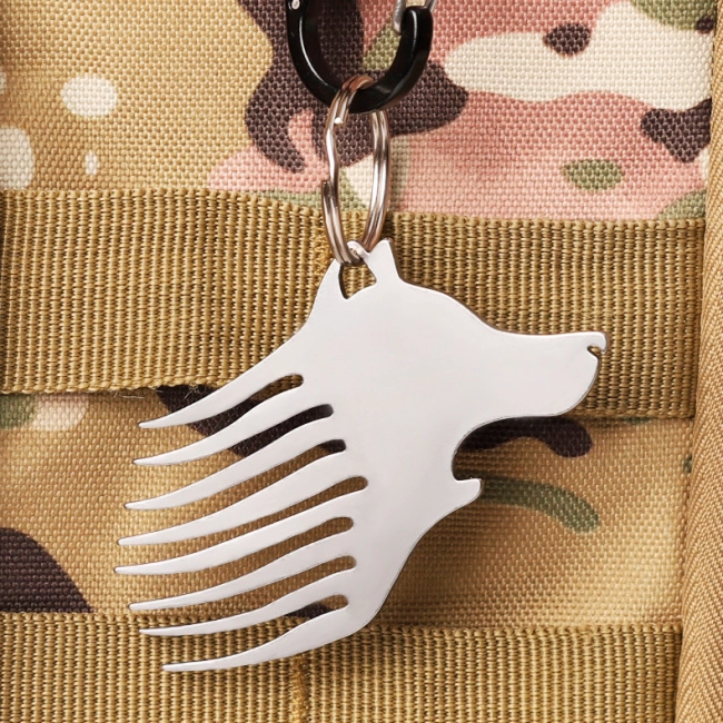 гребінець брелок вовк