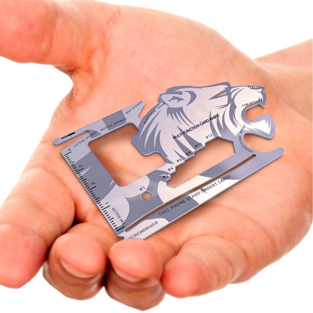 мультитул в виде визитки