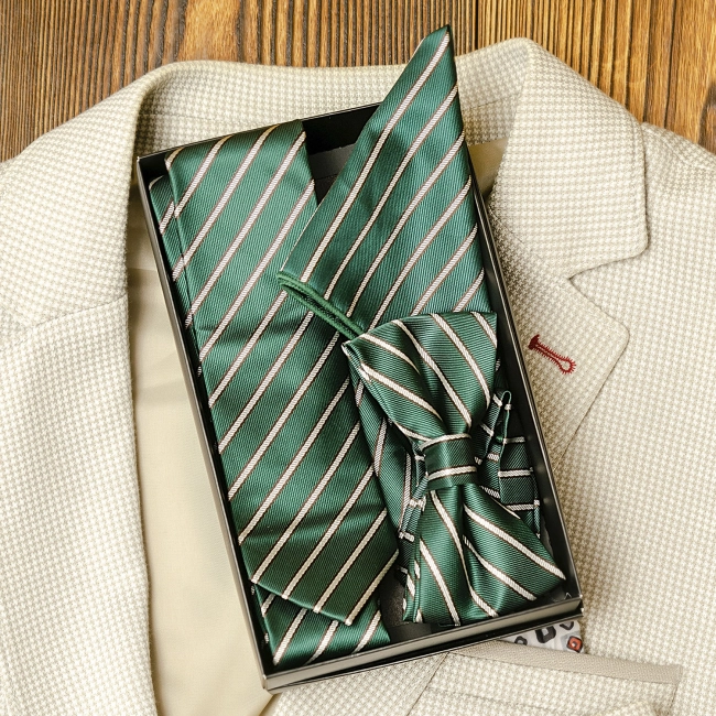 набор подарочный мужской с галстуком