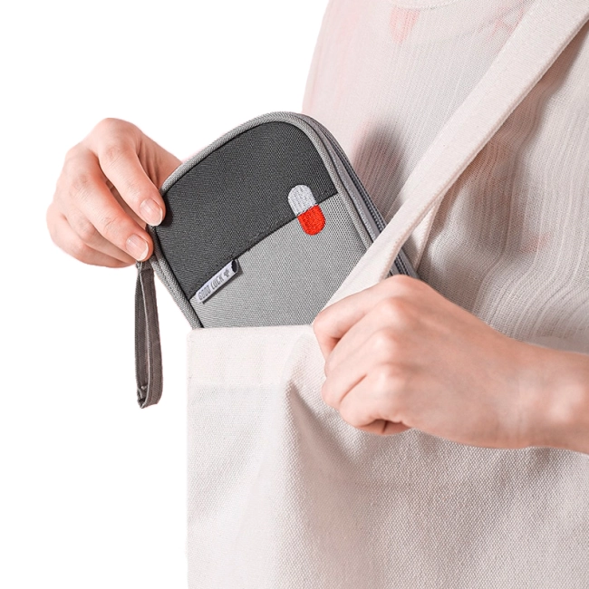 дорожный органайзер для таблеток