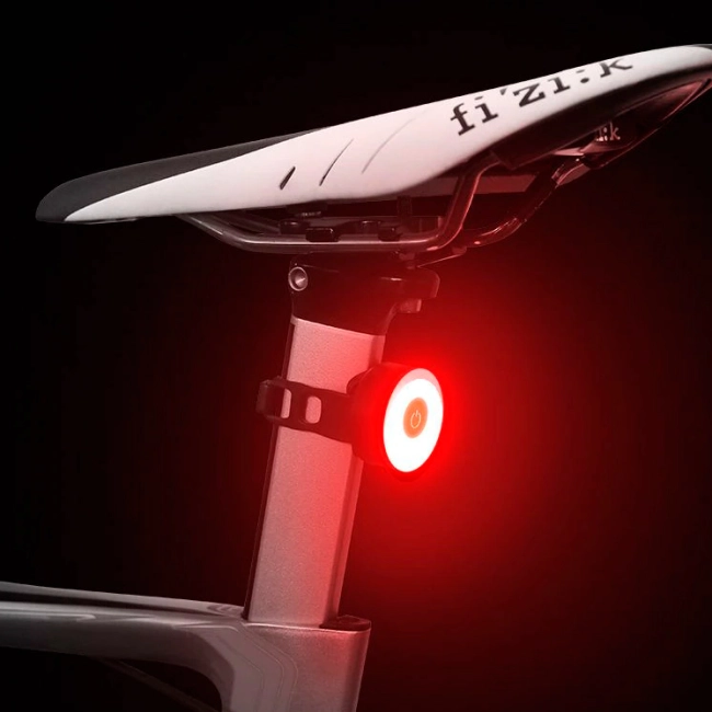 аккумуляторный фонарь на велосипед