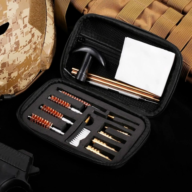 набір в чохлі для чищення зброї