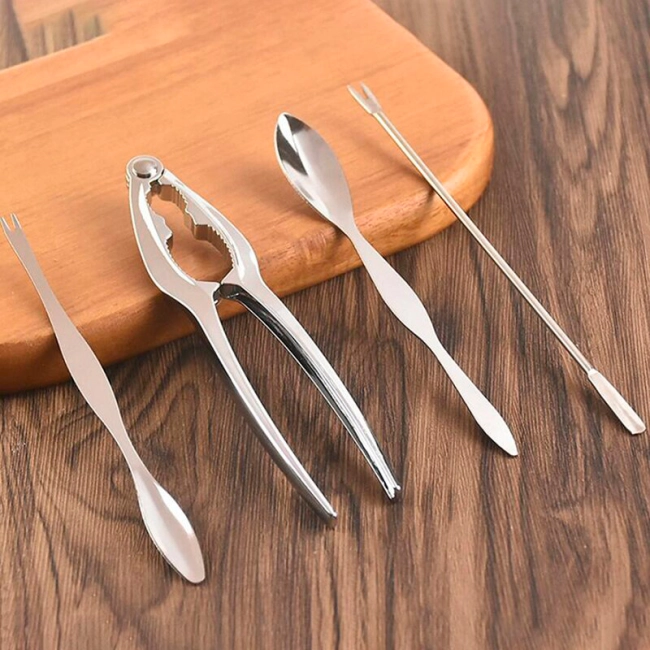 набір столових приладів для краба