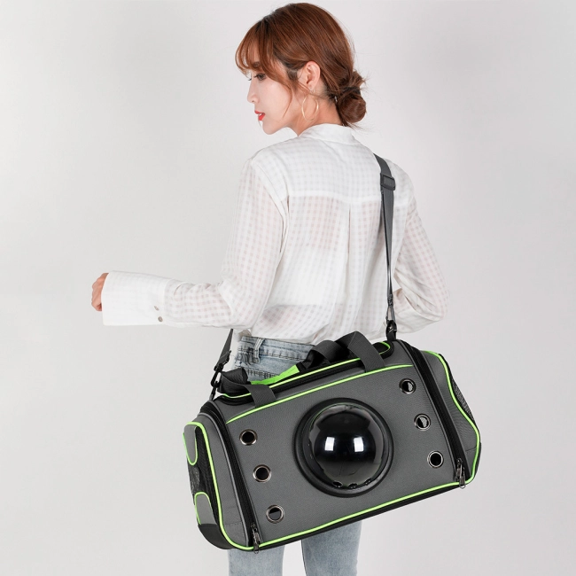 переноска для животных с иллюминатором