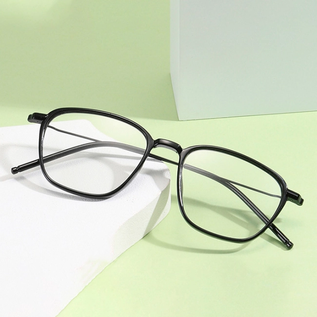 фотохромні сонцезахисні окуляри з поляризацією